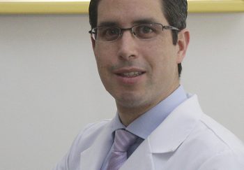 Dr. Luiz Guilherme Lenzi, Especialista da mão, cotovelo e microcirurgia