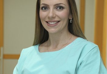 Dra. Laura Elaine Bisol, Anestesiologista