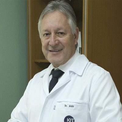 Dr. Aldo Gil do Nascimento Gonçalves, Ortopedia geral e especialista do quadril